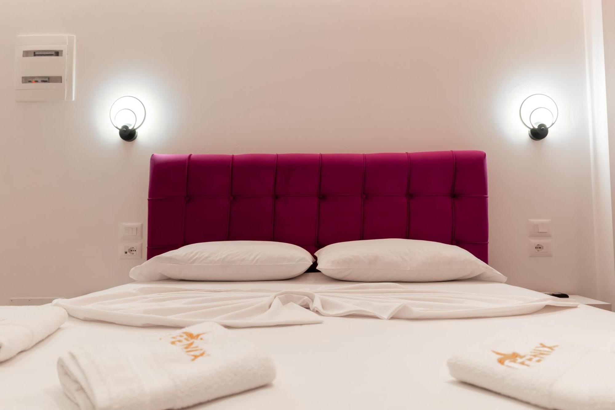 Feniks Hotel クサミル エクステリア 写真